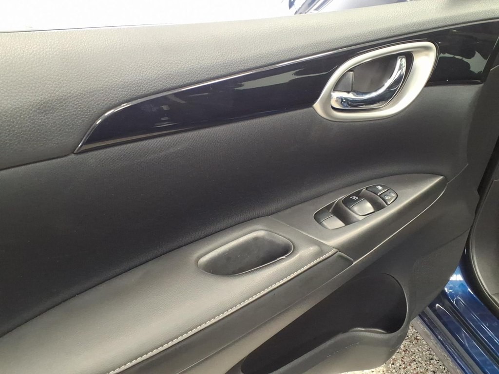 2019 Nissan Sentra Image 8