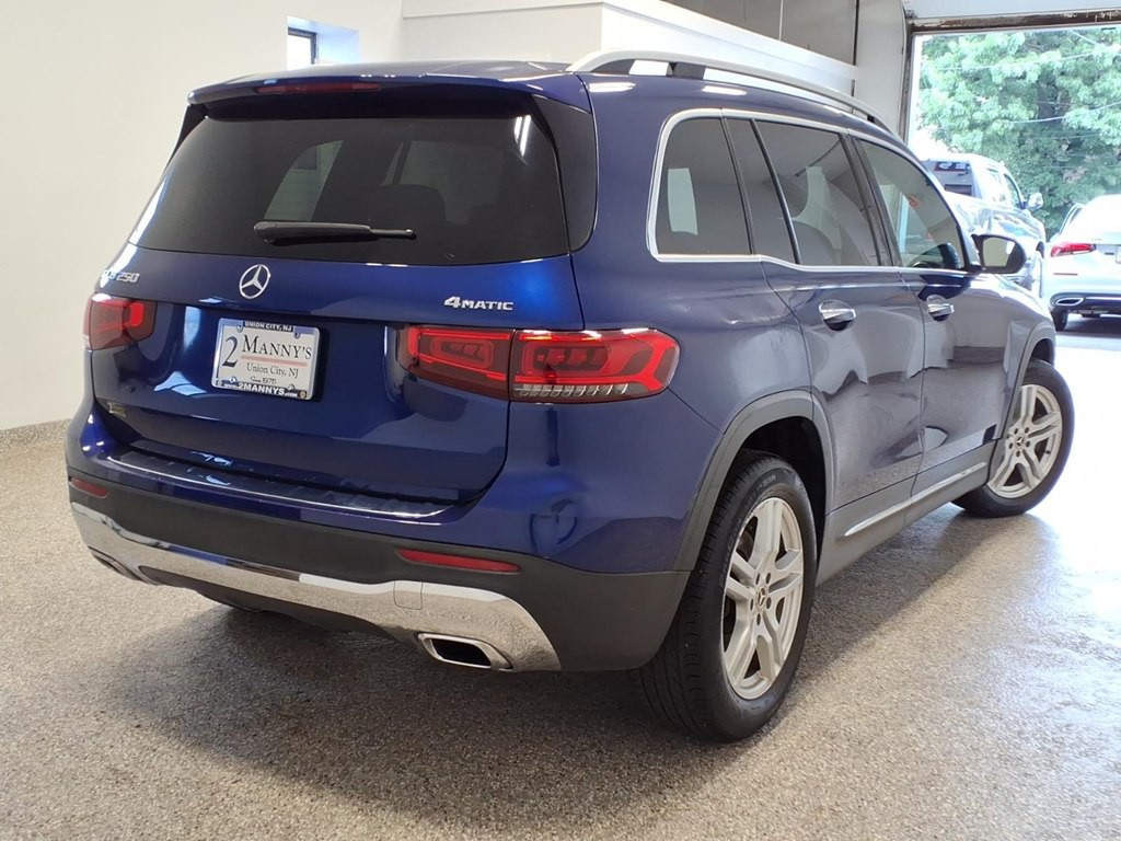 2021 Mercedes-Benz GLB Image 4