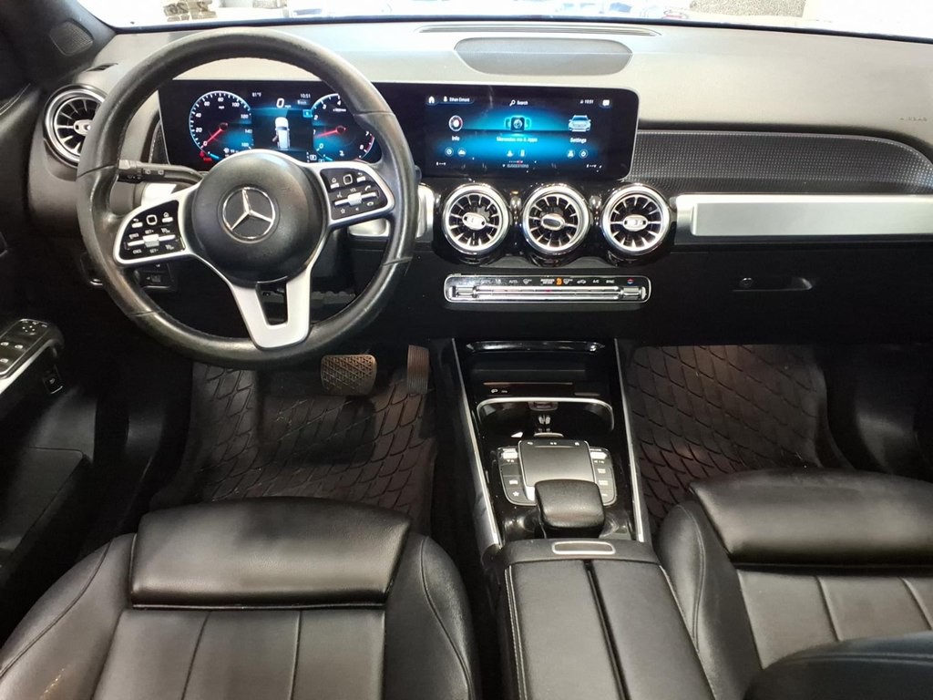 2021 Mercedes-Benz GLB Image 9