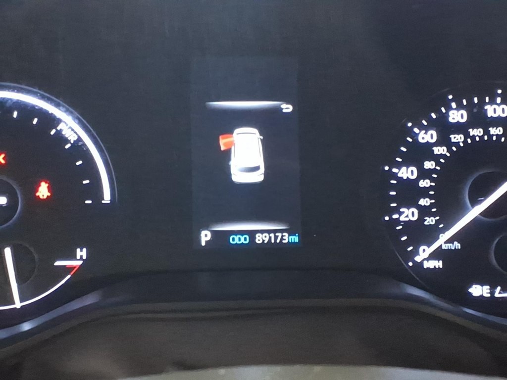 2021 Toyota Sienna Image 11
