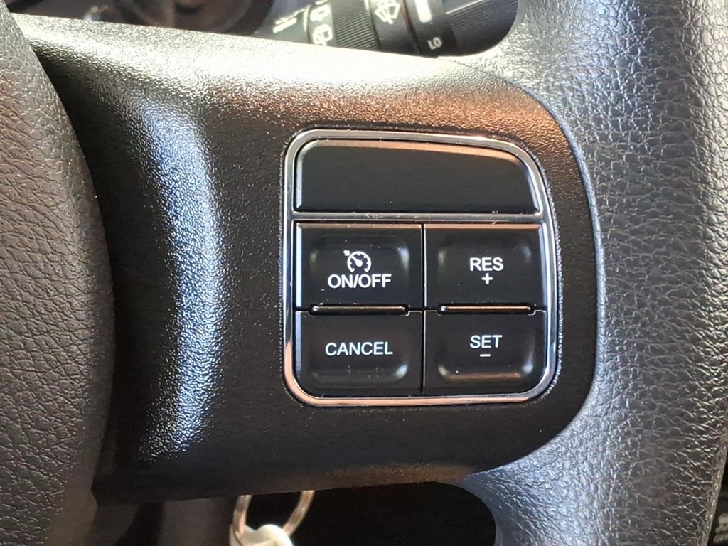 2016 Jeep Compass Image 12