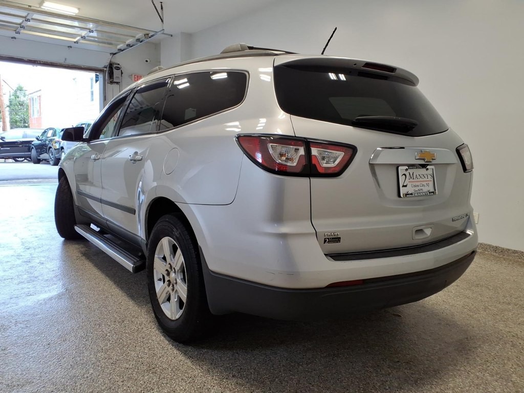 2015 Chevrolet Traverse Image 6