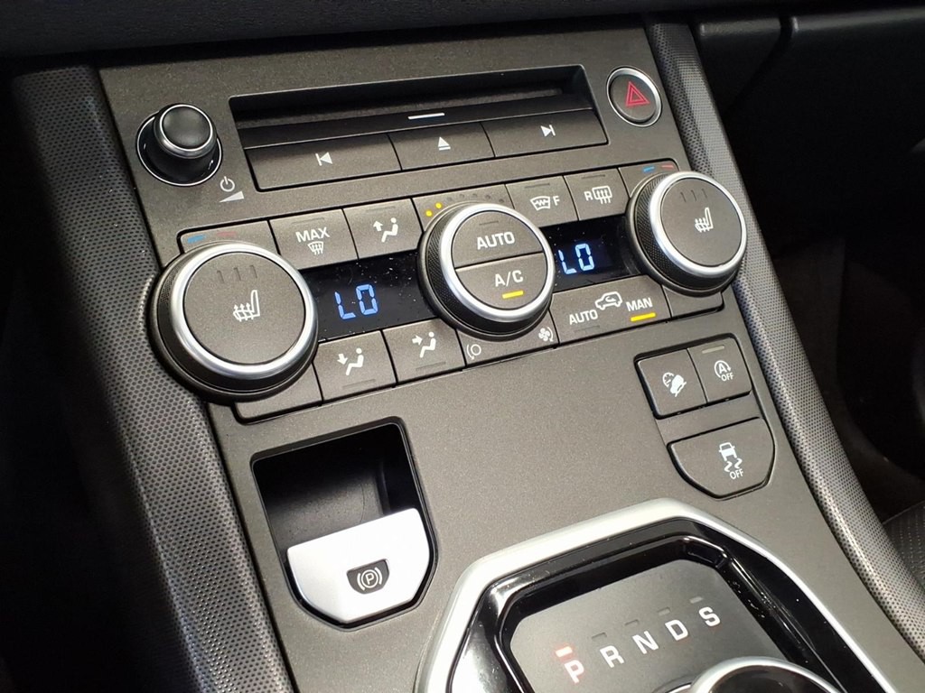 2018 Land Rover Range Rover Evoque Image 16