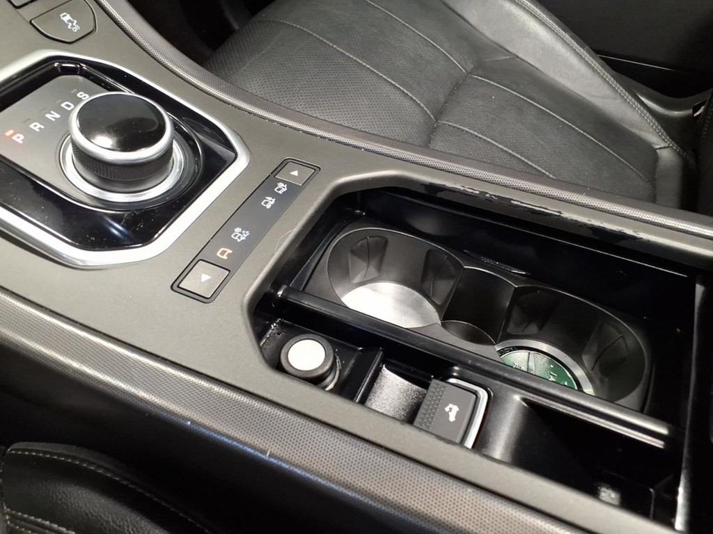 2018 Land Rover Range Rover Evoque Image 17