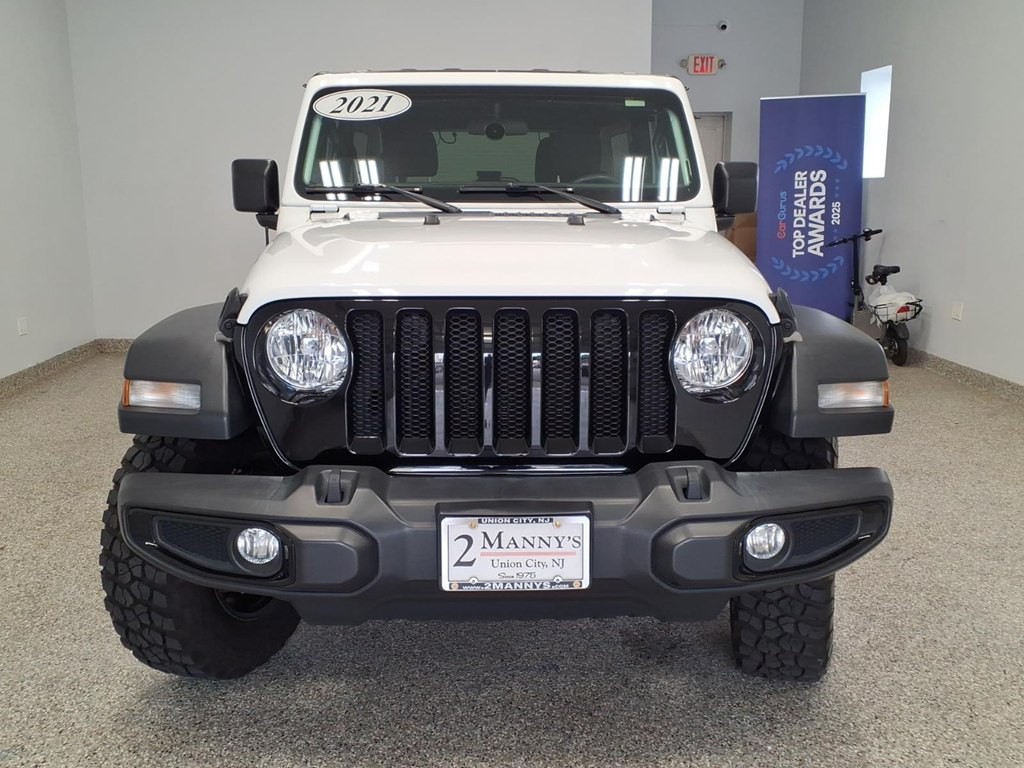 2021 Jeep Wrangler Unlimited Image 2