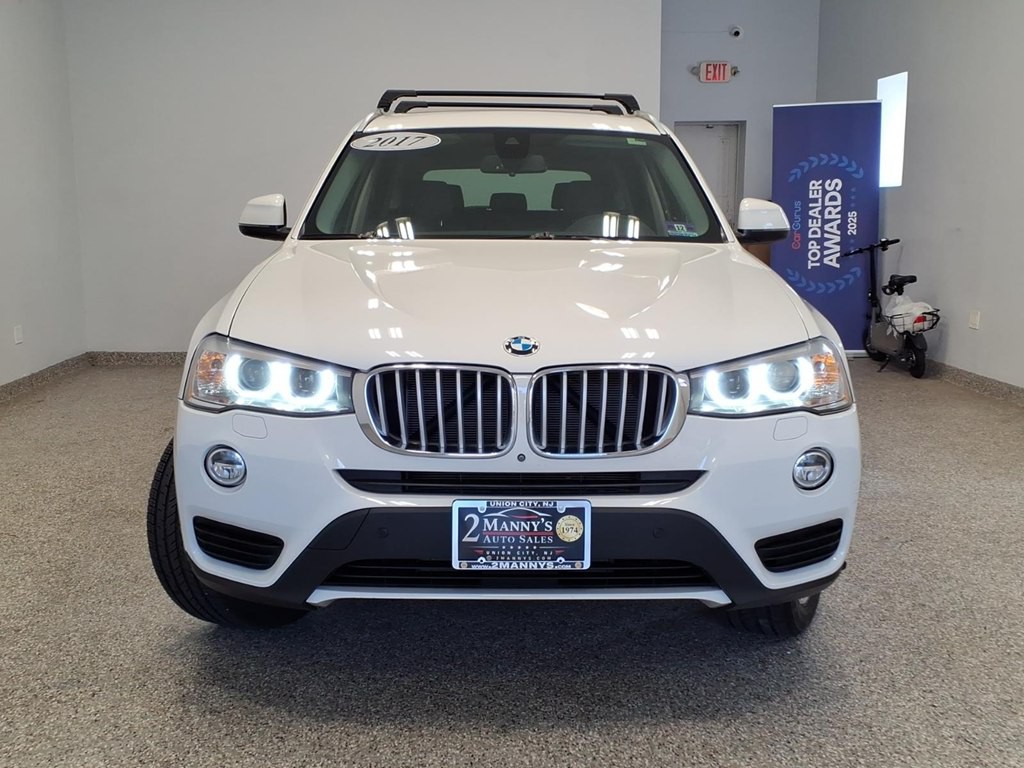 2017 BMW X3 Image 2