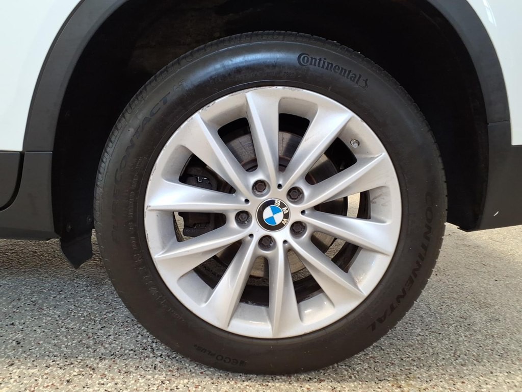 2017 BMW X3 Image 7