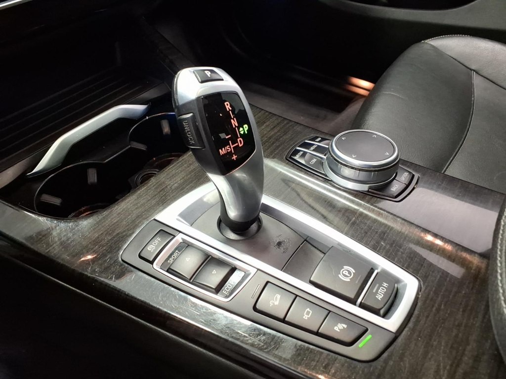 2017 BMW X3 Image 17