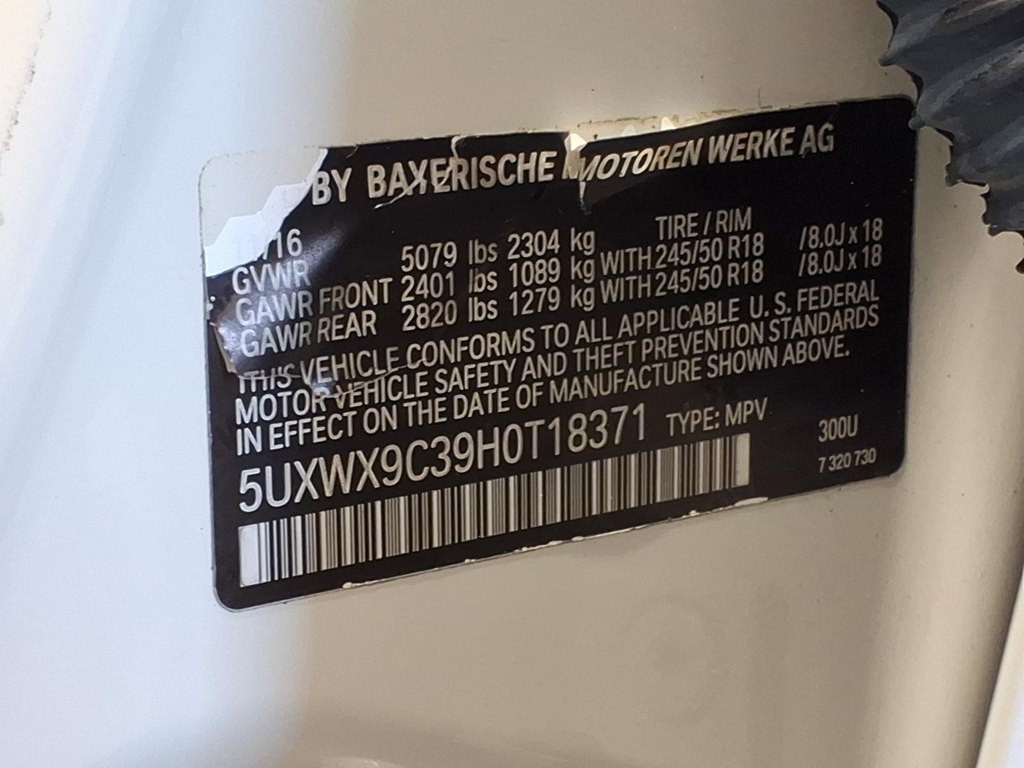 2017 BMW X3 Image 24