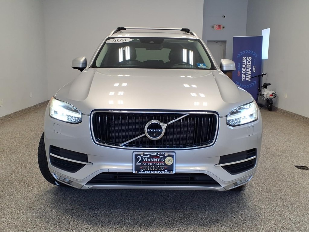 2016 Volvo XC90 Image 2