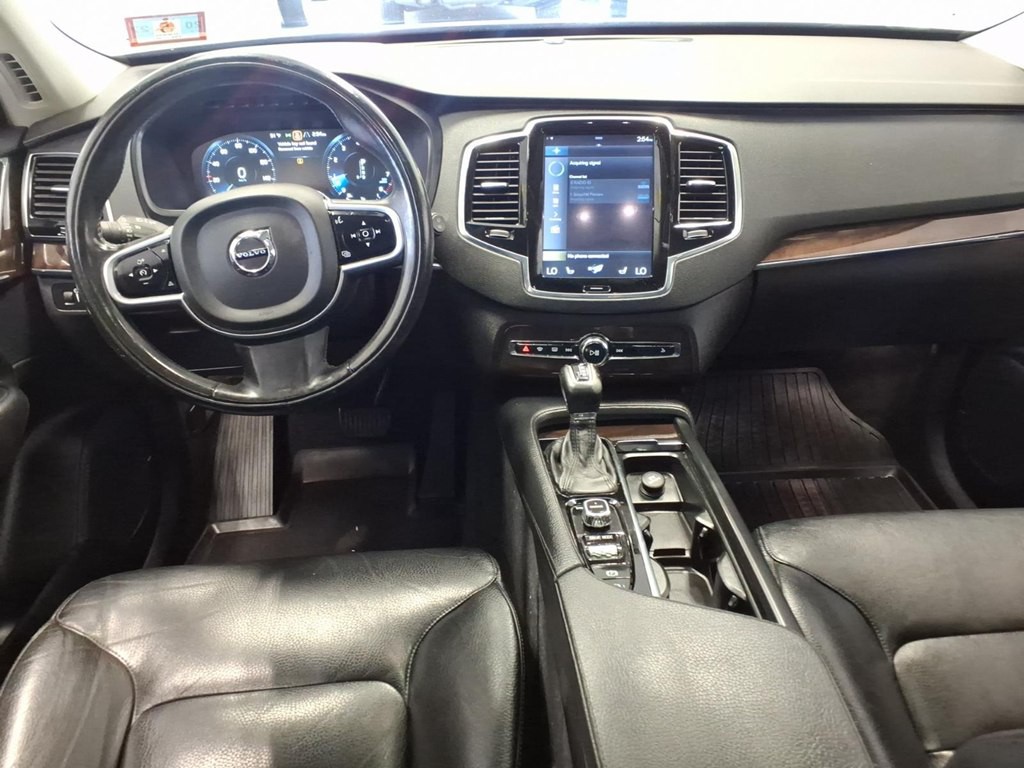 2016 Volvo XC90 Image 9