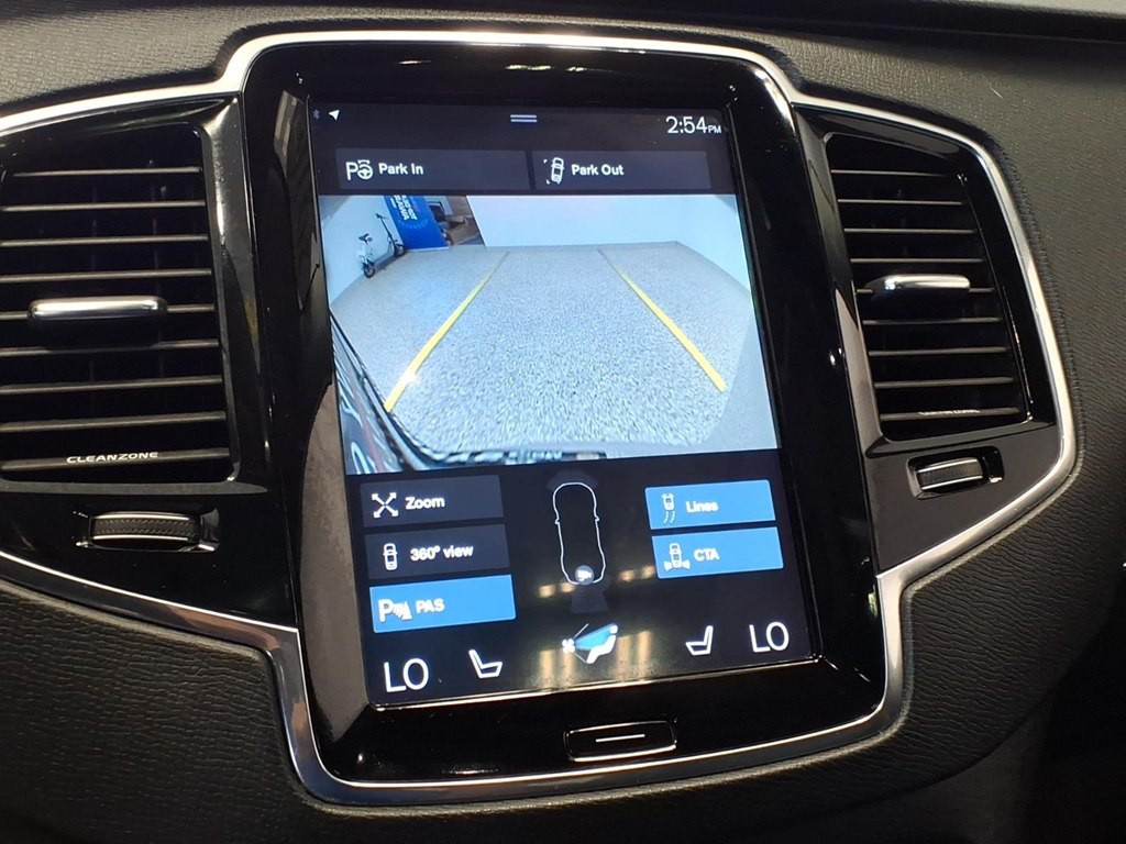 2016 Volvo XC90 Image 14