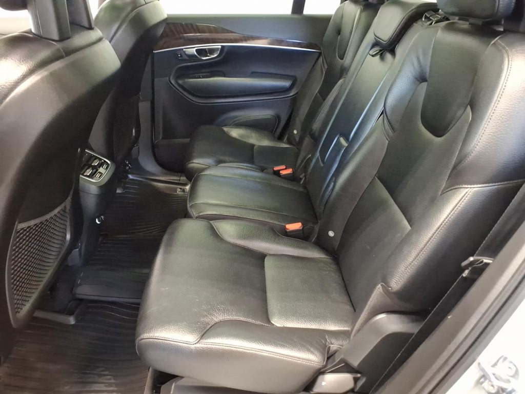 2016 Volvo XC90 Image 21