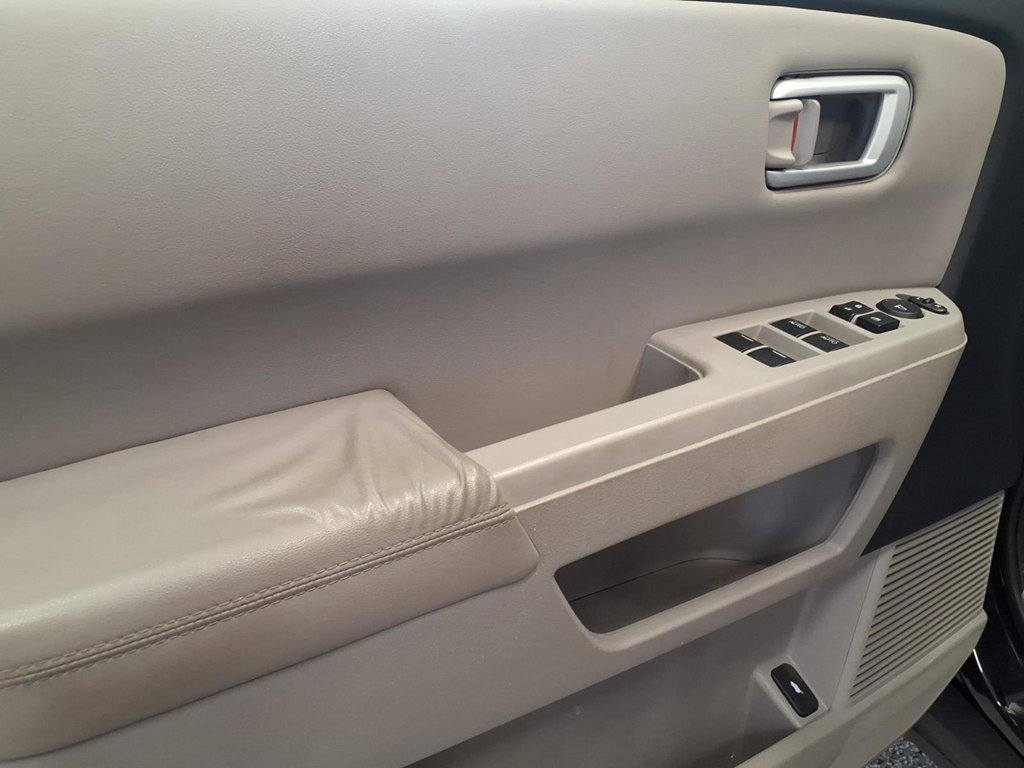 2015 Honda Pilot Image 8