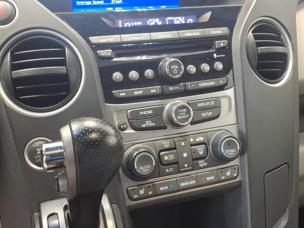 2015 Honda Pilot Image 14