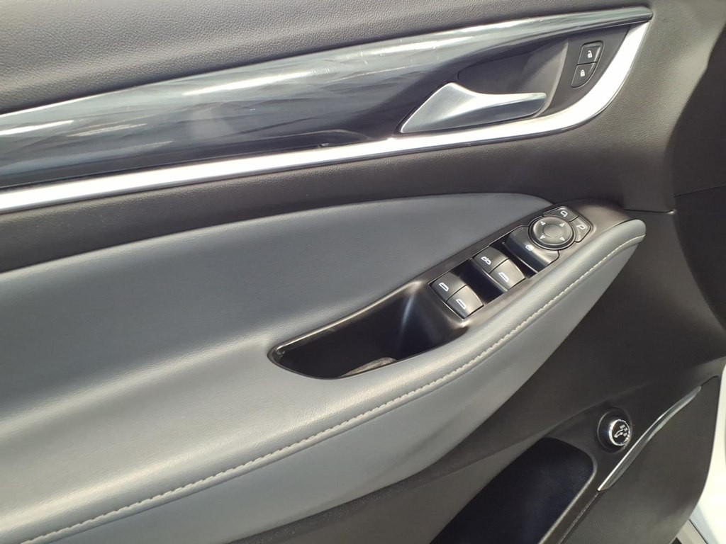 2020 Buick Enclave Image 8