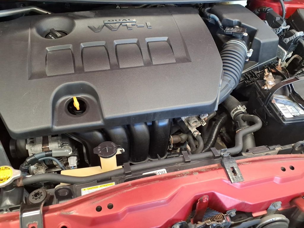 2015 Toyota Corolla Image 19