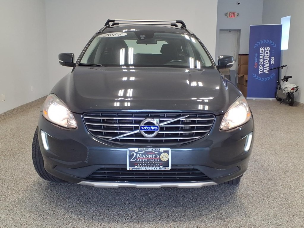 2014 Volvo XC60 Image 2