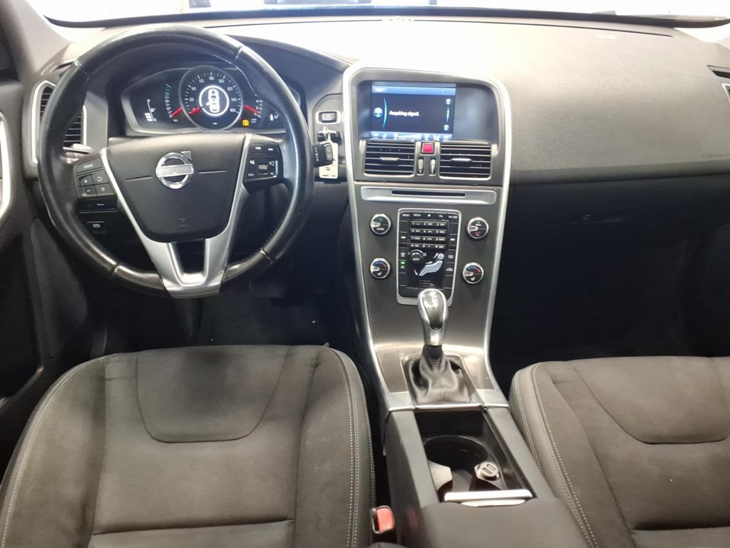2014 Volvo XC60 Image 9