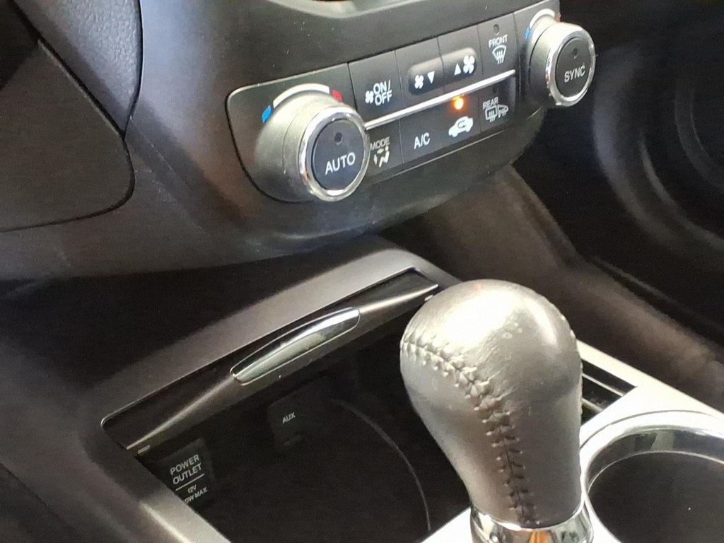 2015 Acura RDX Image 16