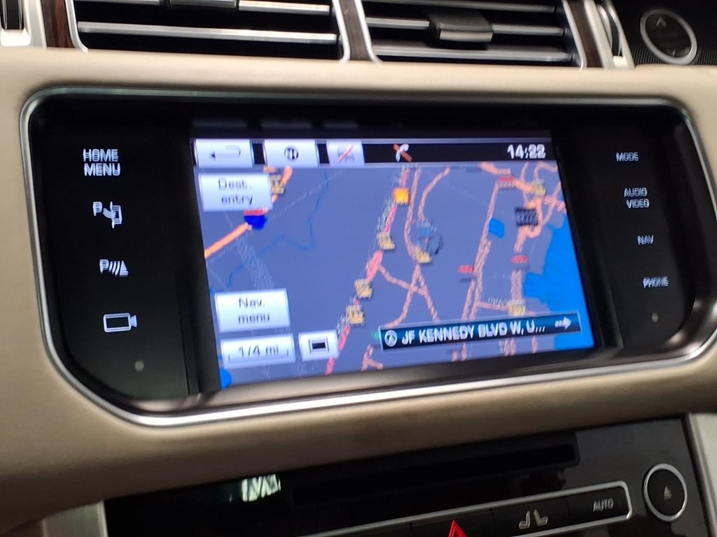 2014 Land Rover Range Rover Image 12