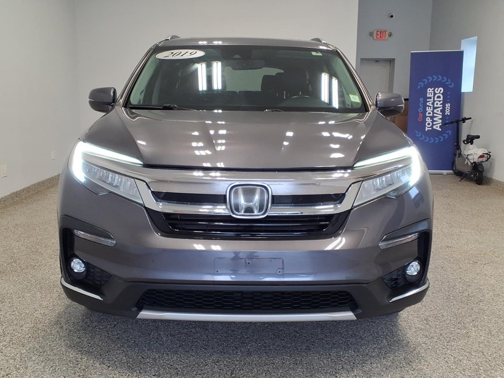 2019 Honda Pilot Image 2