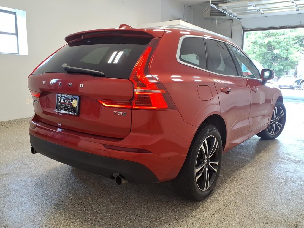 2019 Volvo XC60 Image 4