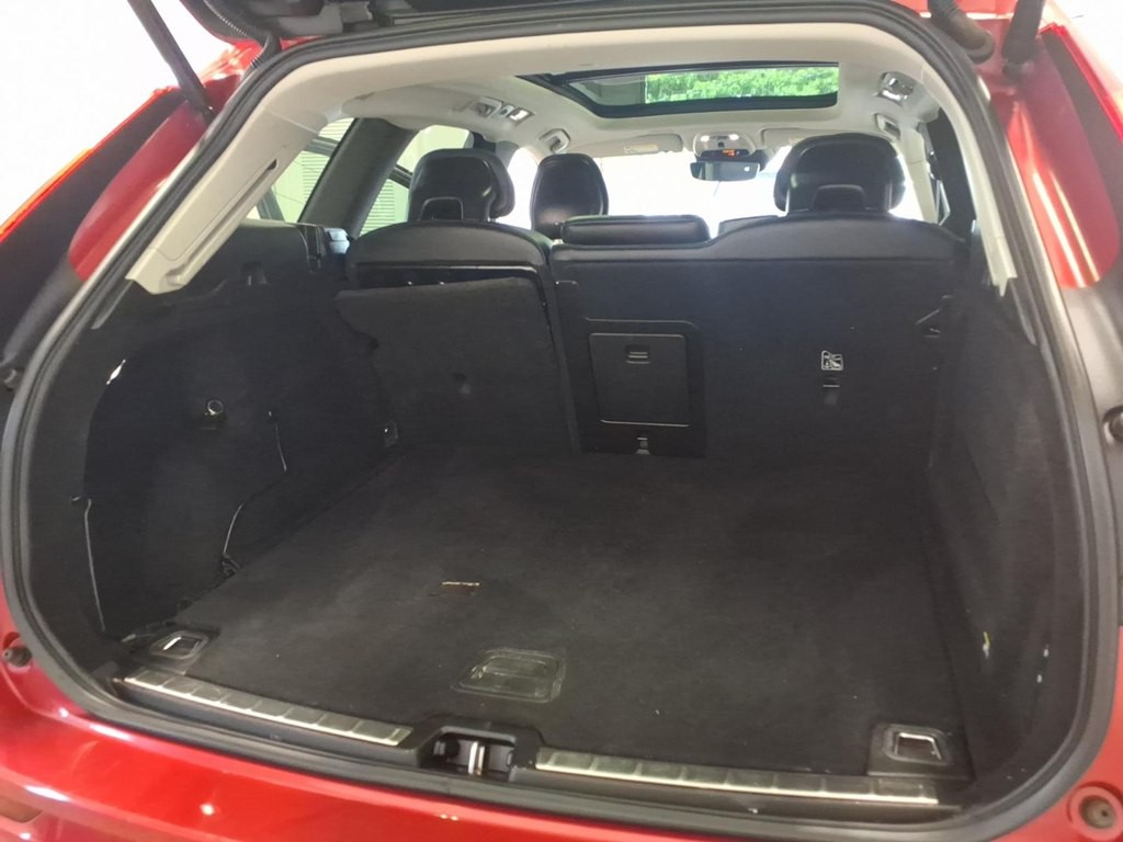 2019 Volvo XC60 Image 23