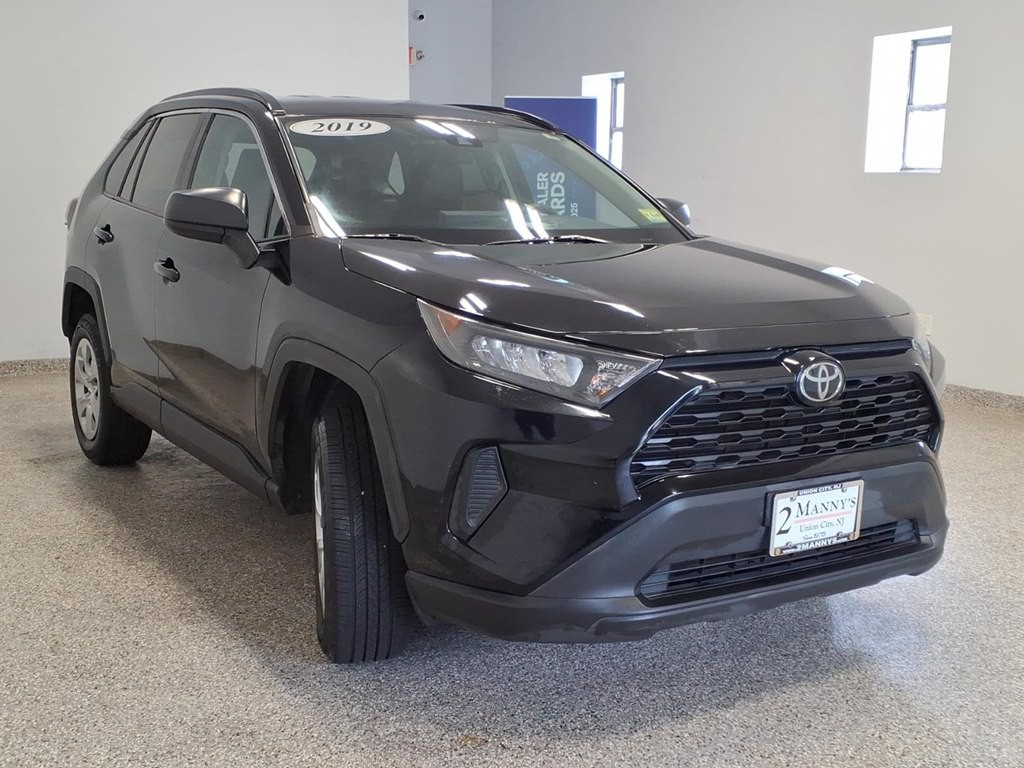 2019 Toyota Rav4 Image 3