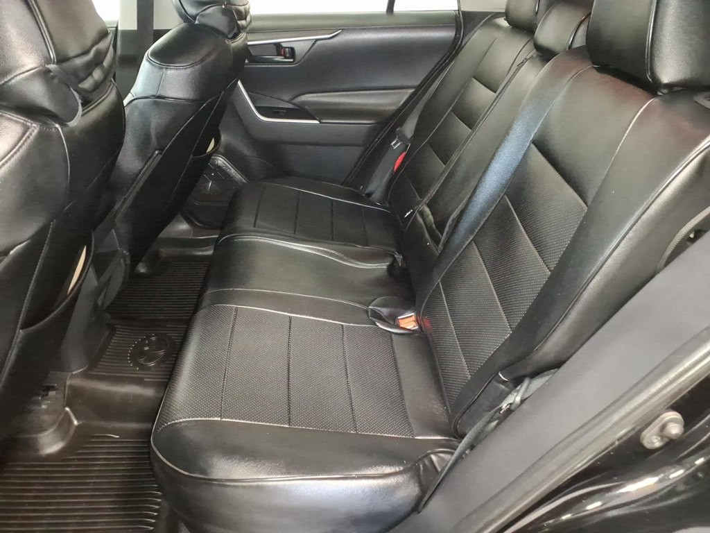 2019 Toyota Rav4 Image 11
