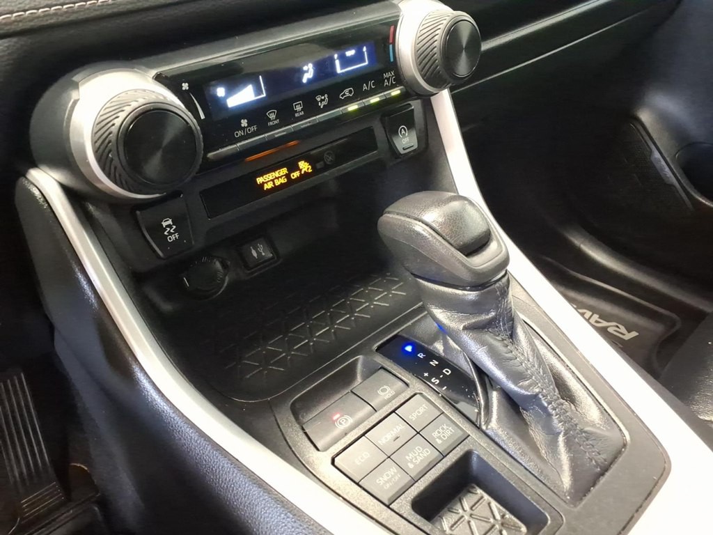 2019 Toyota Rav4 Image 18