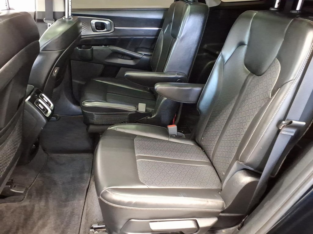 2023 Kia Sorento Image 21