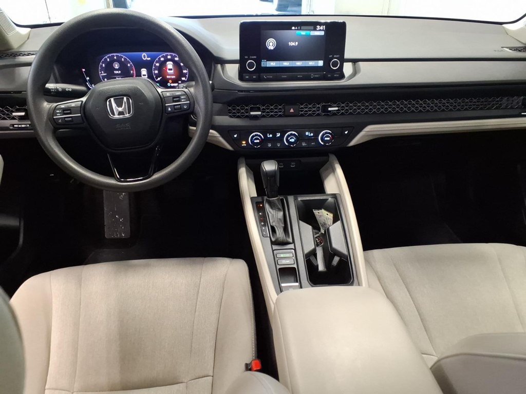 2024 Honda Accord Image 9