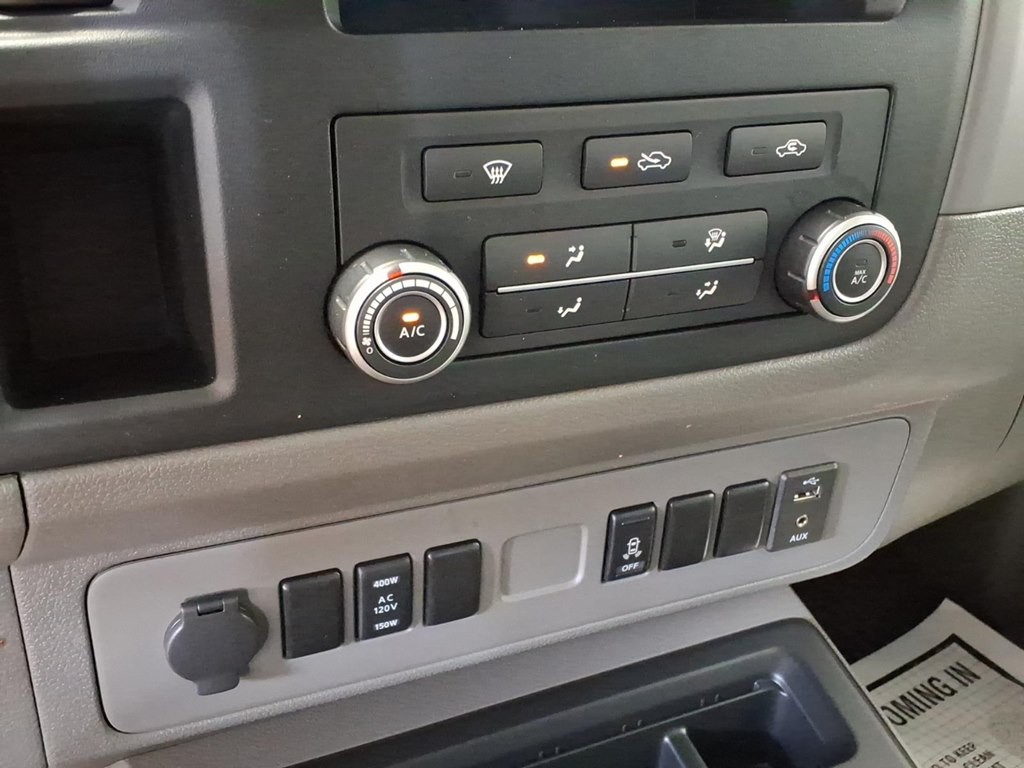 2020 Nissan NV Image 17