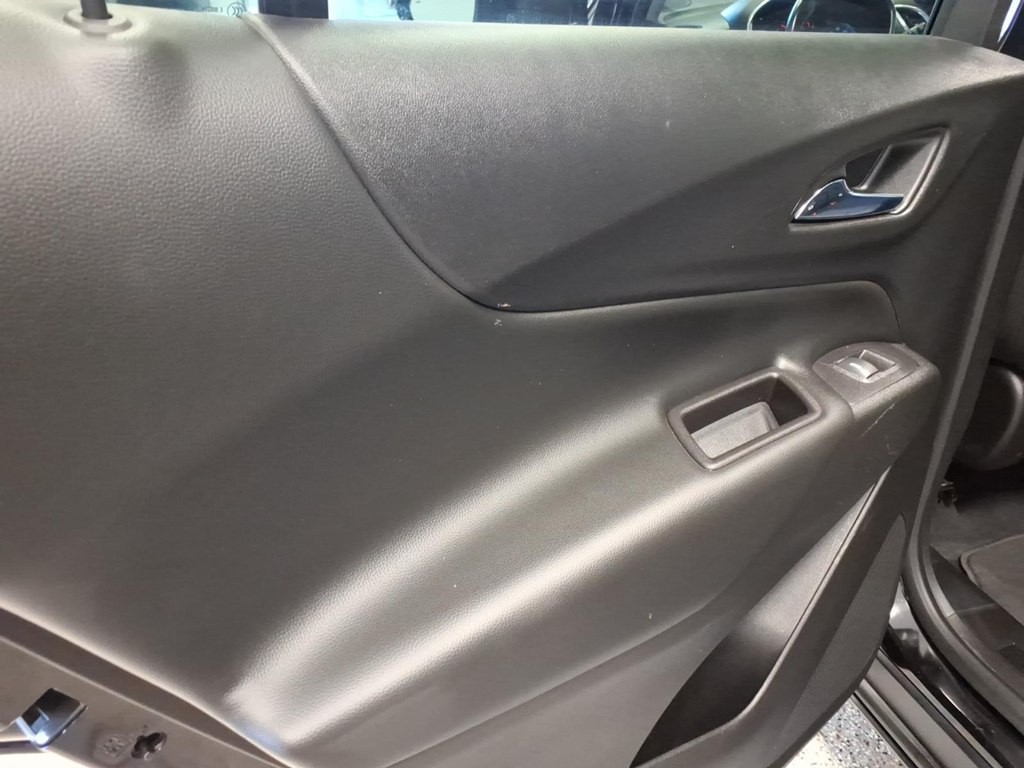 2019 Chevrolet Equinox Image 20