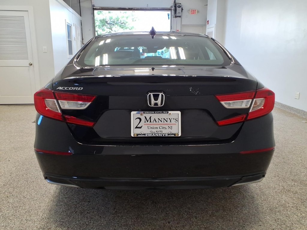 2018 Honda Accord Image 5