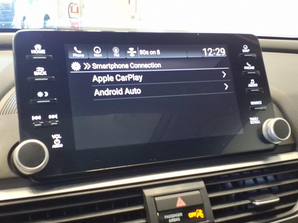 2018 Honda Accord Image 15