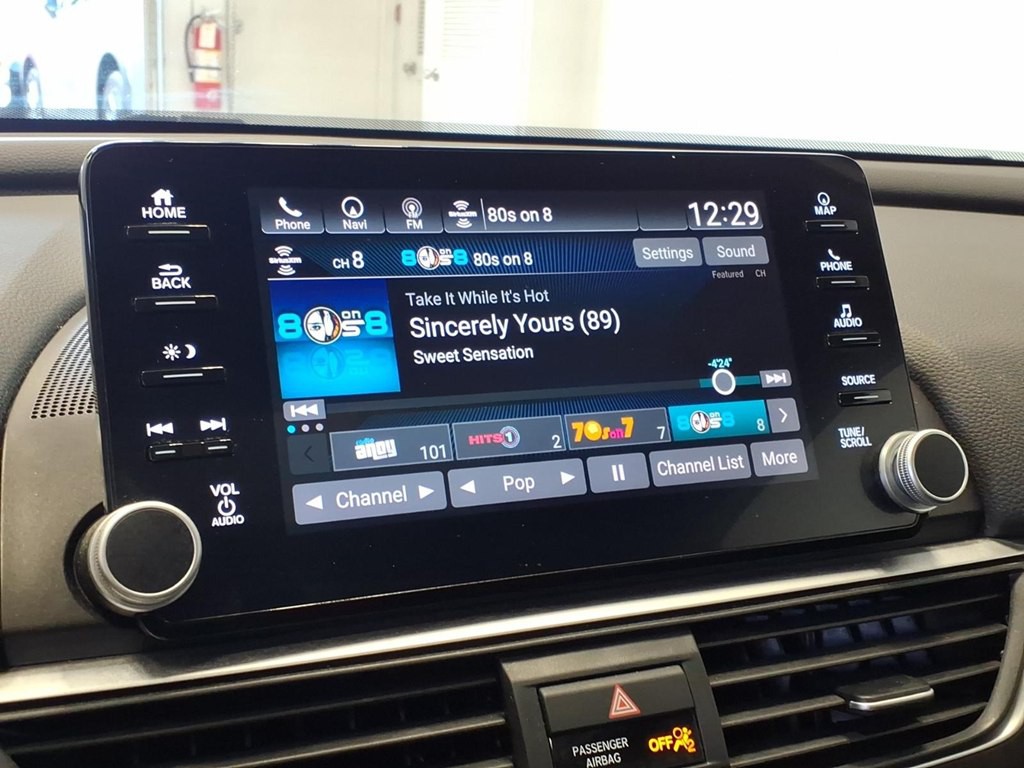 2018 Honda Accord Image 16