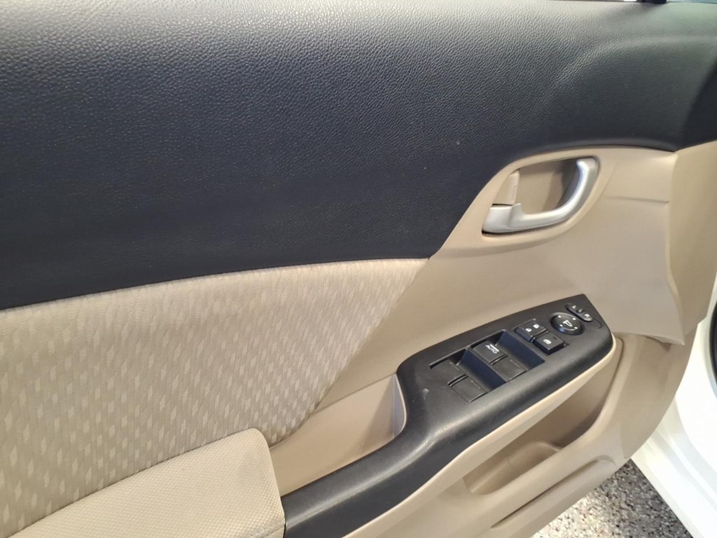 2014 Honda Civic Image 8