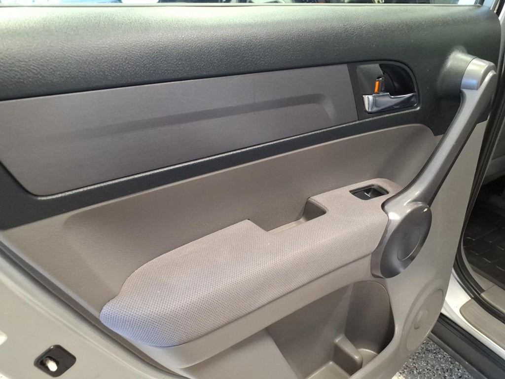 2009 Honda CR-V Image 16