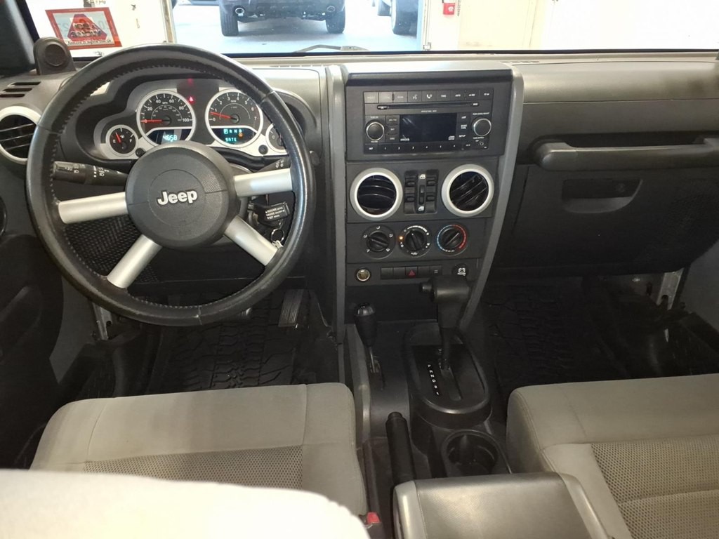 2008 Jeep Wrangler Unlimited Image 9