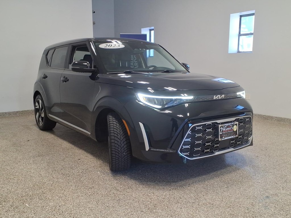 2023 Kia Soul Image 3