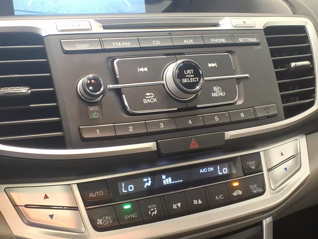 2013 Honda Accord Image 14