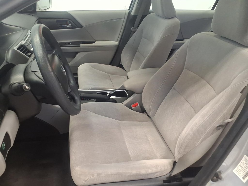 2013 Honda Accord Image 16