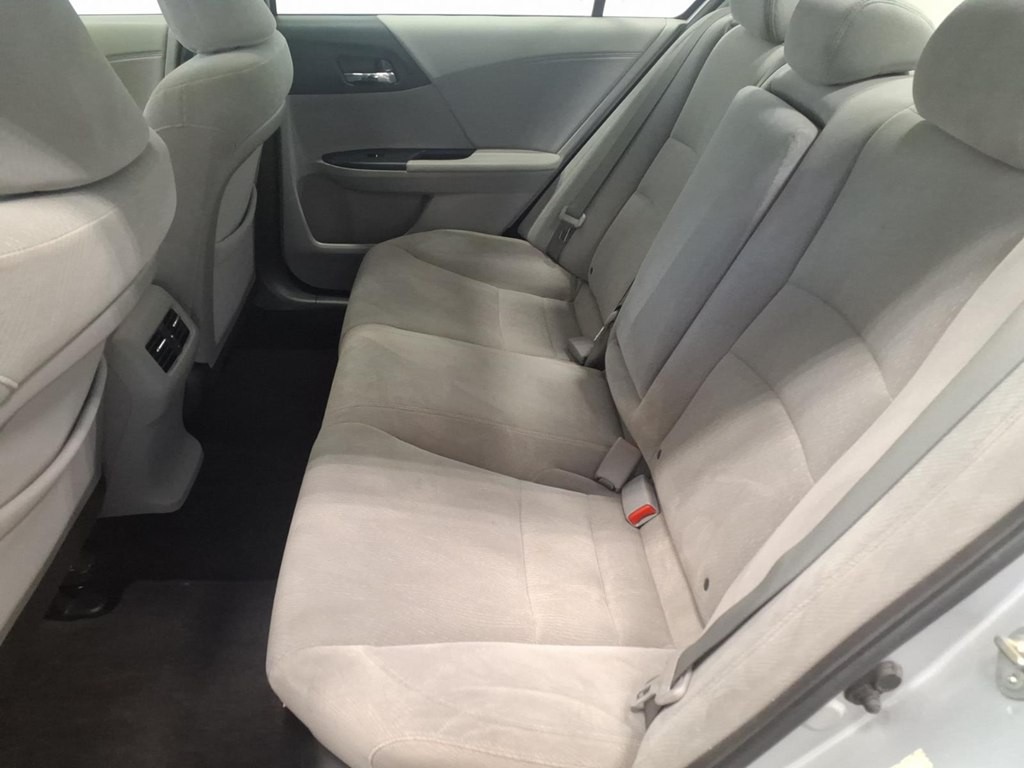 2013 Honda Accord Image 19