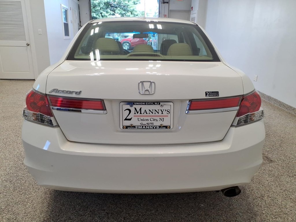 2012 Honda Accord Image 5
