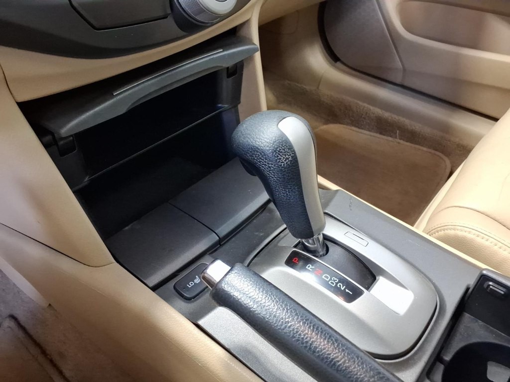 2012 Honda Accord Image 14