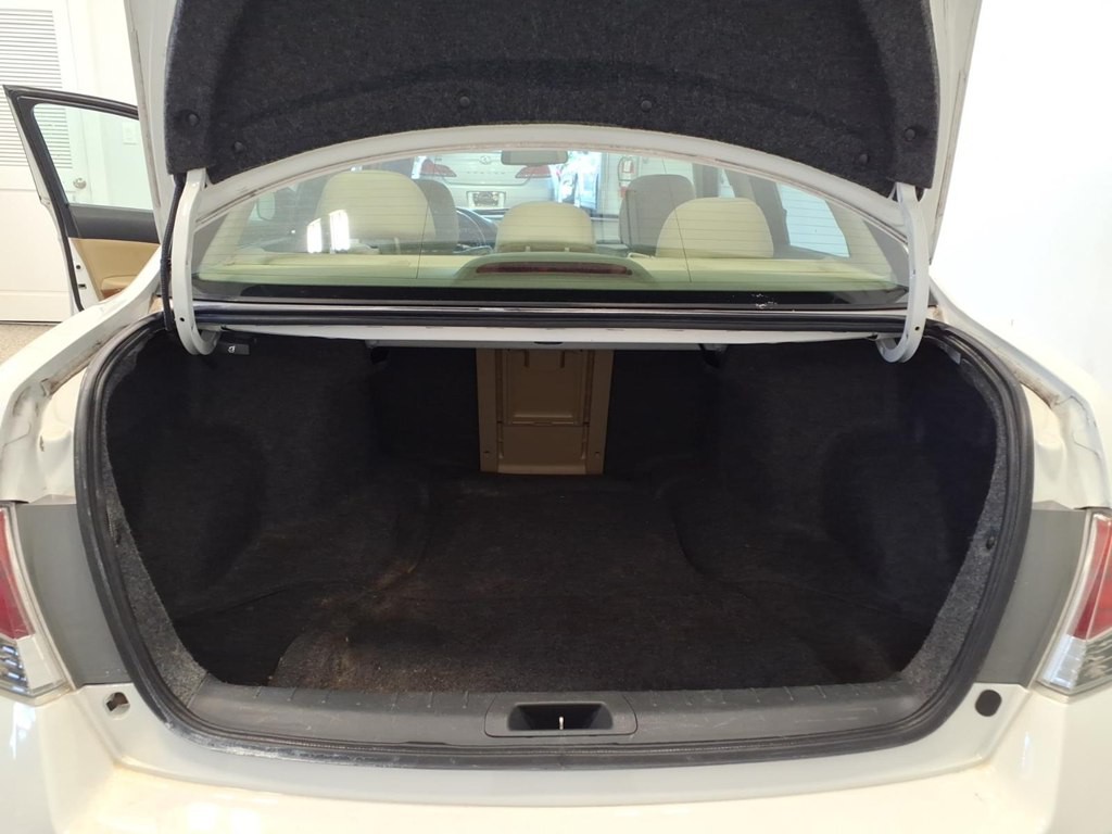 2012 Honda Accord Image 22
