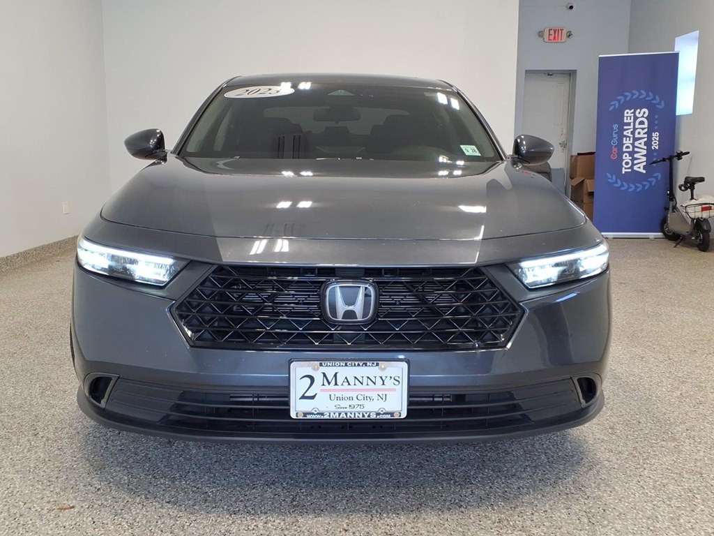 2023 Honda Accord Image 2