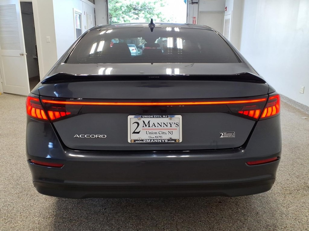 2023 Honda Accord Image 5